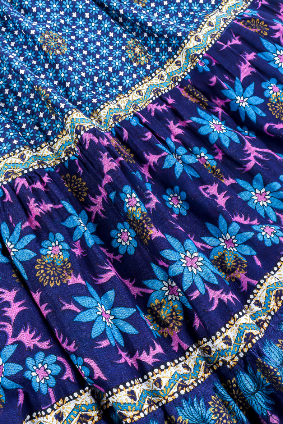 Vintage gauzy floral peasant dress flat lay tiers skirt @recessla