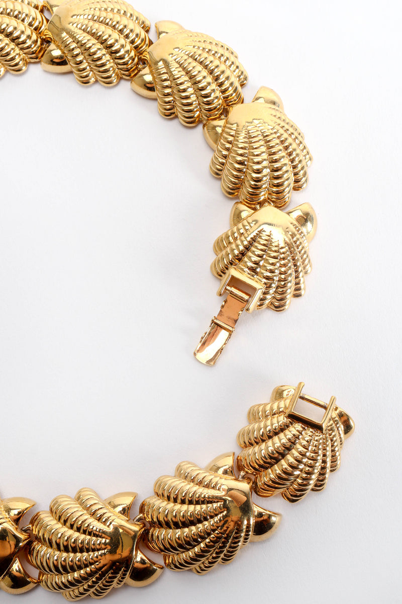 Vintage Nina Ricci Shell Collar Choker Necklace clasp detail @ Recess LA