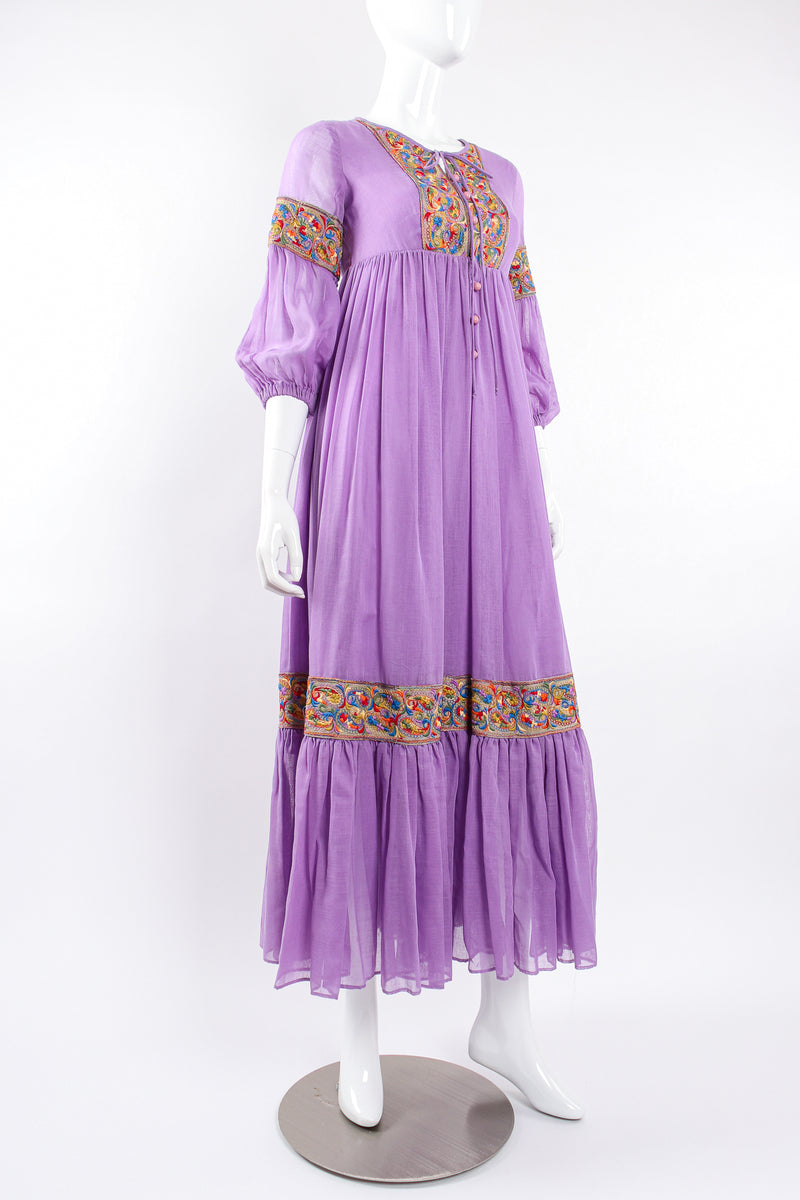 purple peasant dress Vintage Beverly Paige Sheer Paisley Embroidered Peasant Dress – Recess