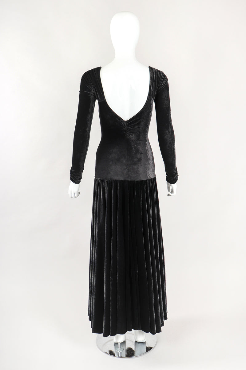 Recess Designer Consignment Vintage OMO Norma Kamali Stretch Velvet Circle Skirt Dance Dress Los Angeles Resale