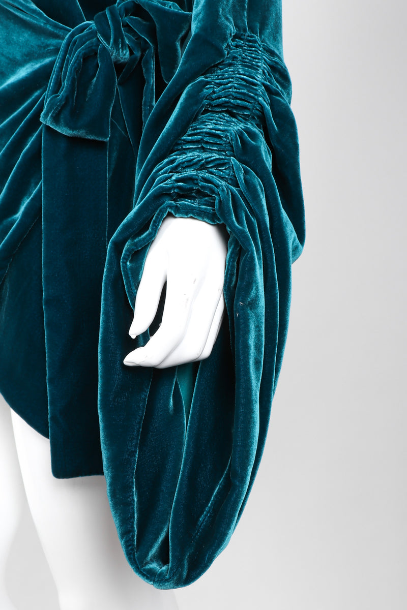 Recess Los Angeles Vintage OMO Norma Kamali Velvet Sleeping Bag Robe Wrap Top 