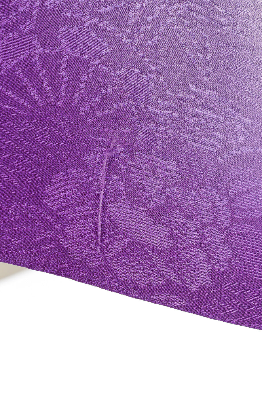Purple vintage kimono run in fabric close @recessla