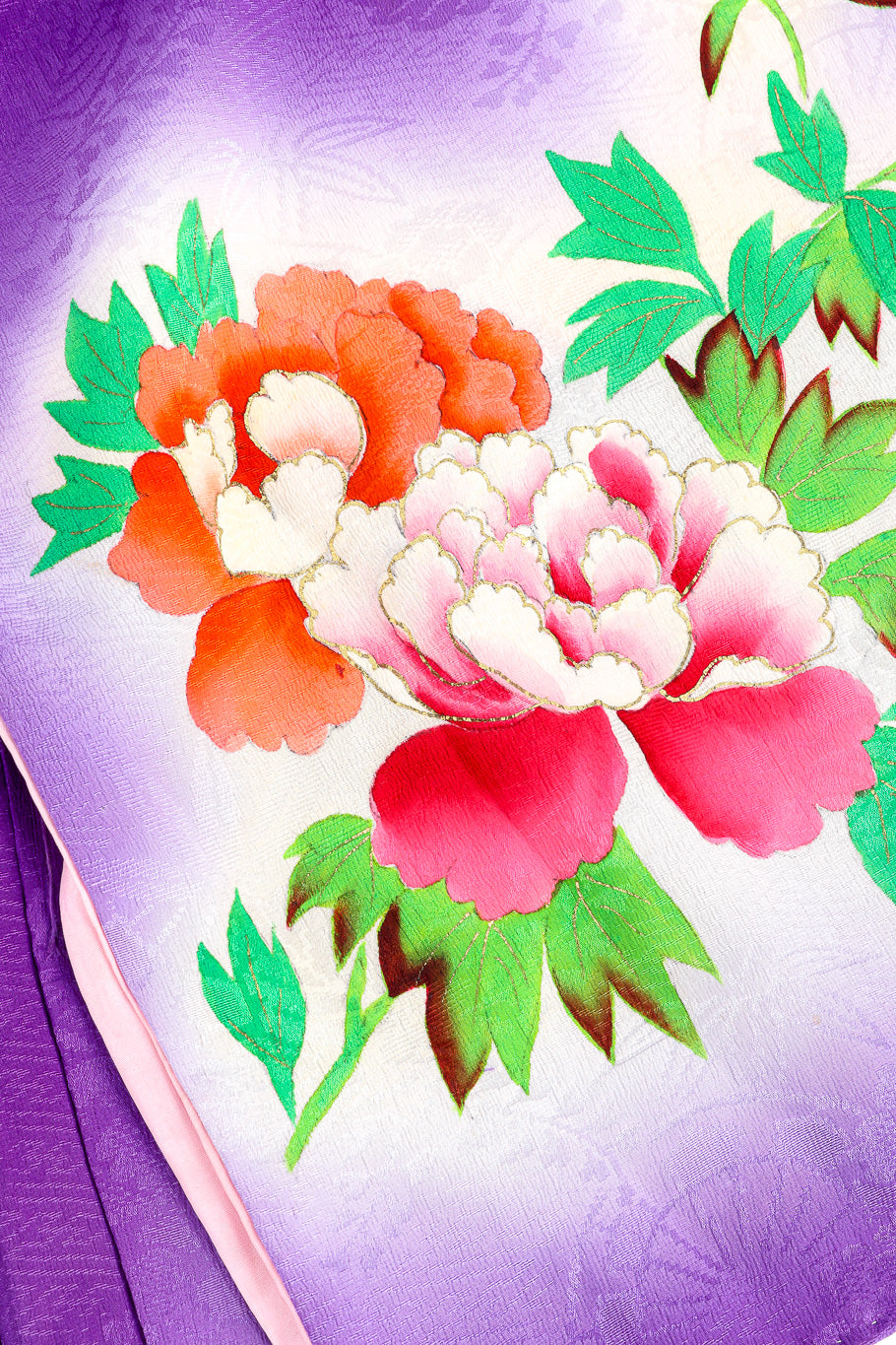 Purple vintage kimono floral close @recessla