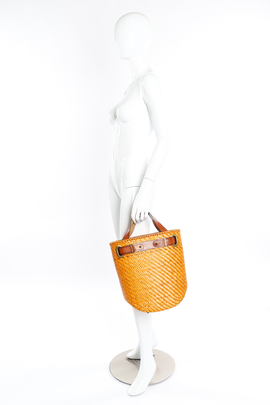 Vintage Rodo Wicker and leather tote bag on mannequin @recessla