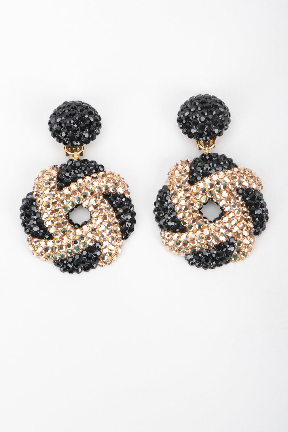 Recess Designer Consignment Vintage Richard Kerr Two Tone Samoa Cookie Swirl Earrings Los Angeles Resale Recycled