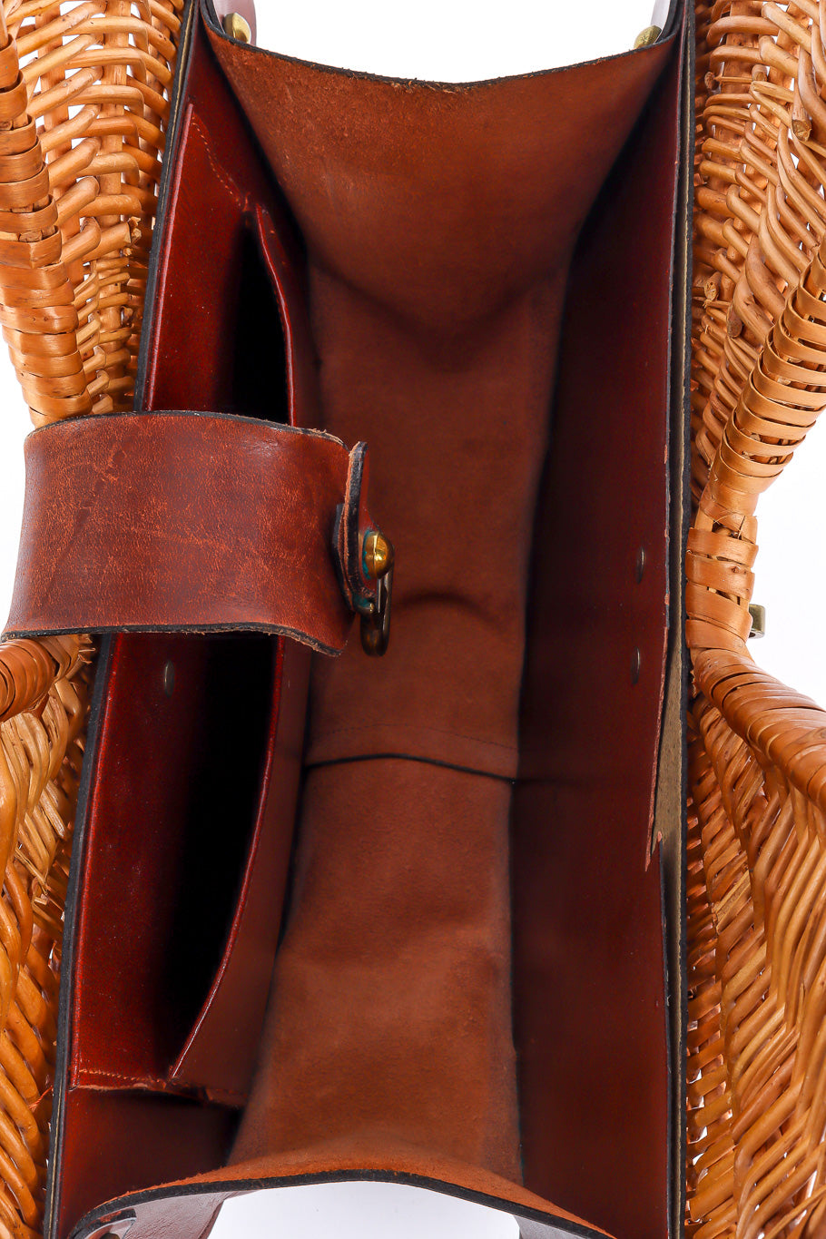 Etienne Aigner rounded wicker purse inside details @recessla