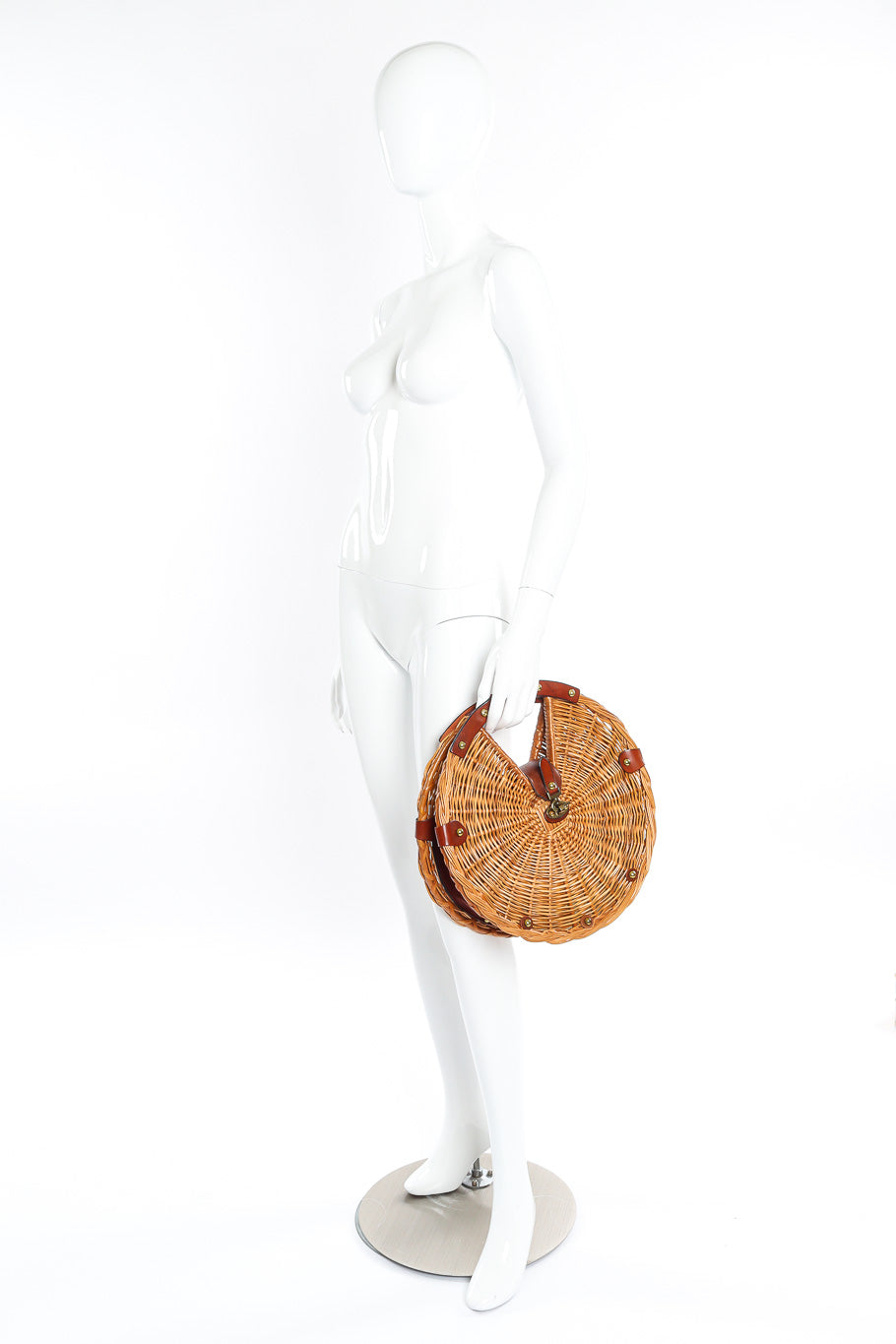 Etienne Aigner rounded wicker purse on mannequin @recessla
