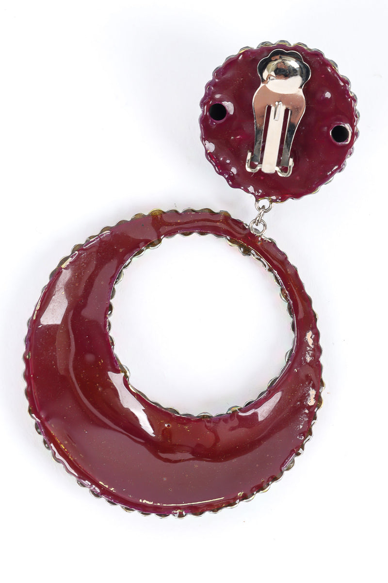 Iridescent vintage hoop earrings back of earrings photo back clip-on detail @recessla