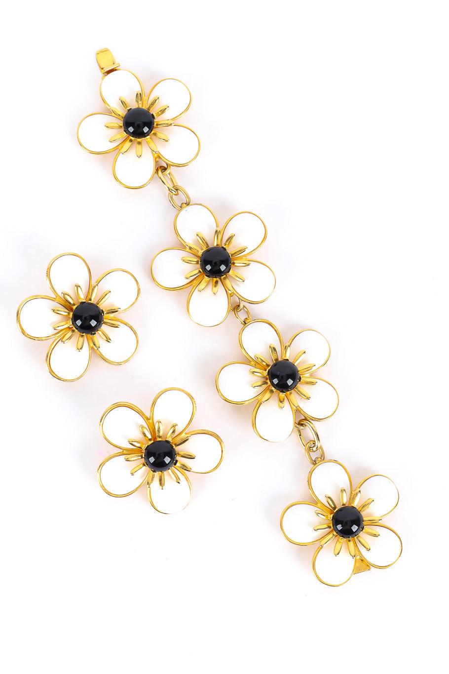 Flower bracelet and earring set by Ben Amun flat lay @recessla