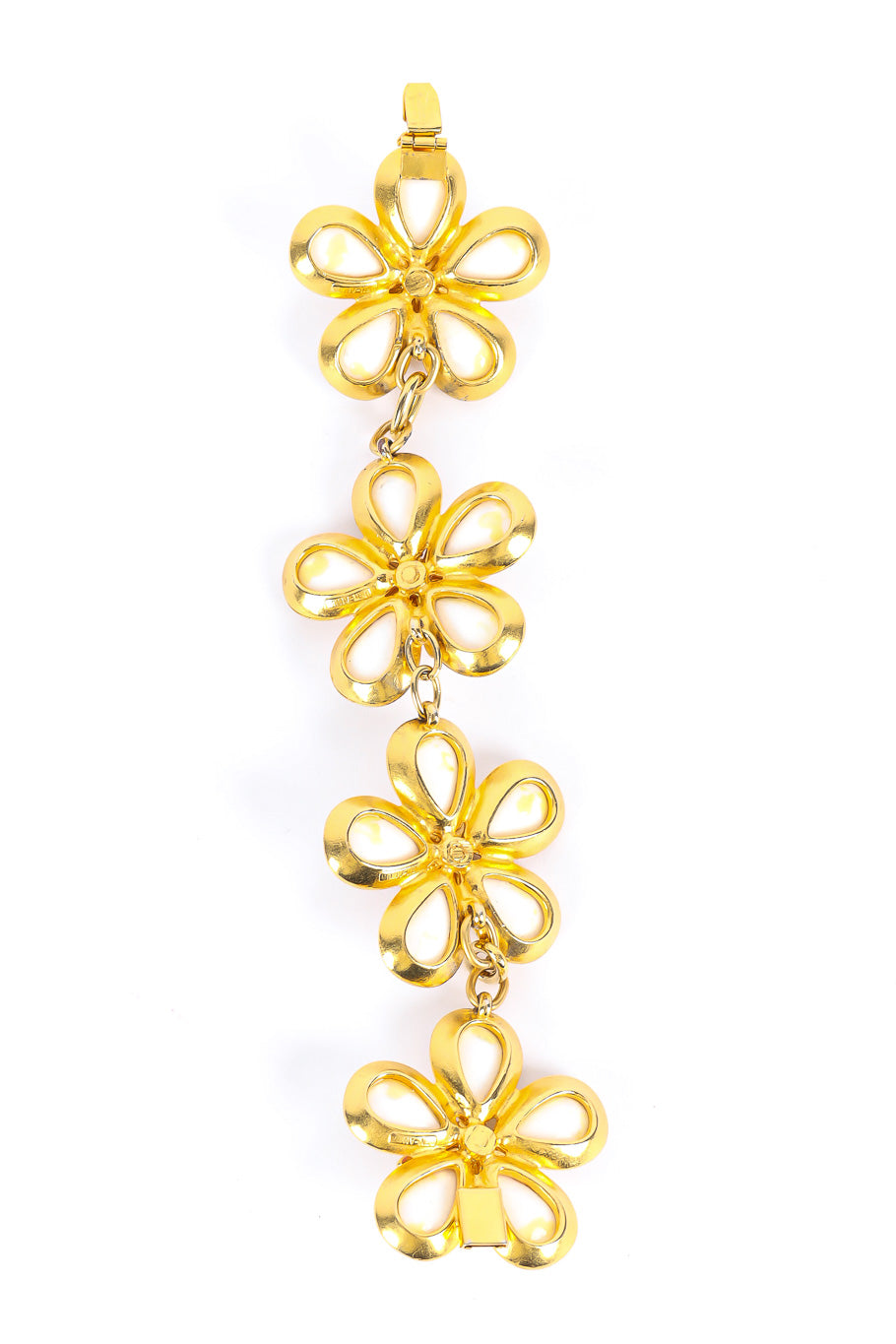 Flower bracelet and earring set by Ben Amun bracelet back @recessla