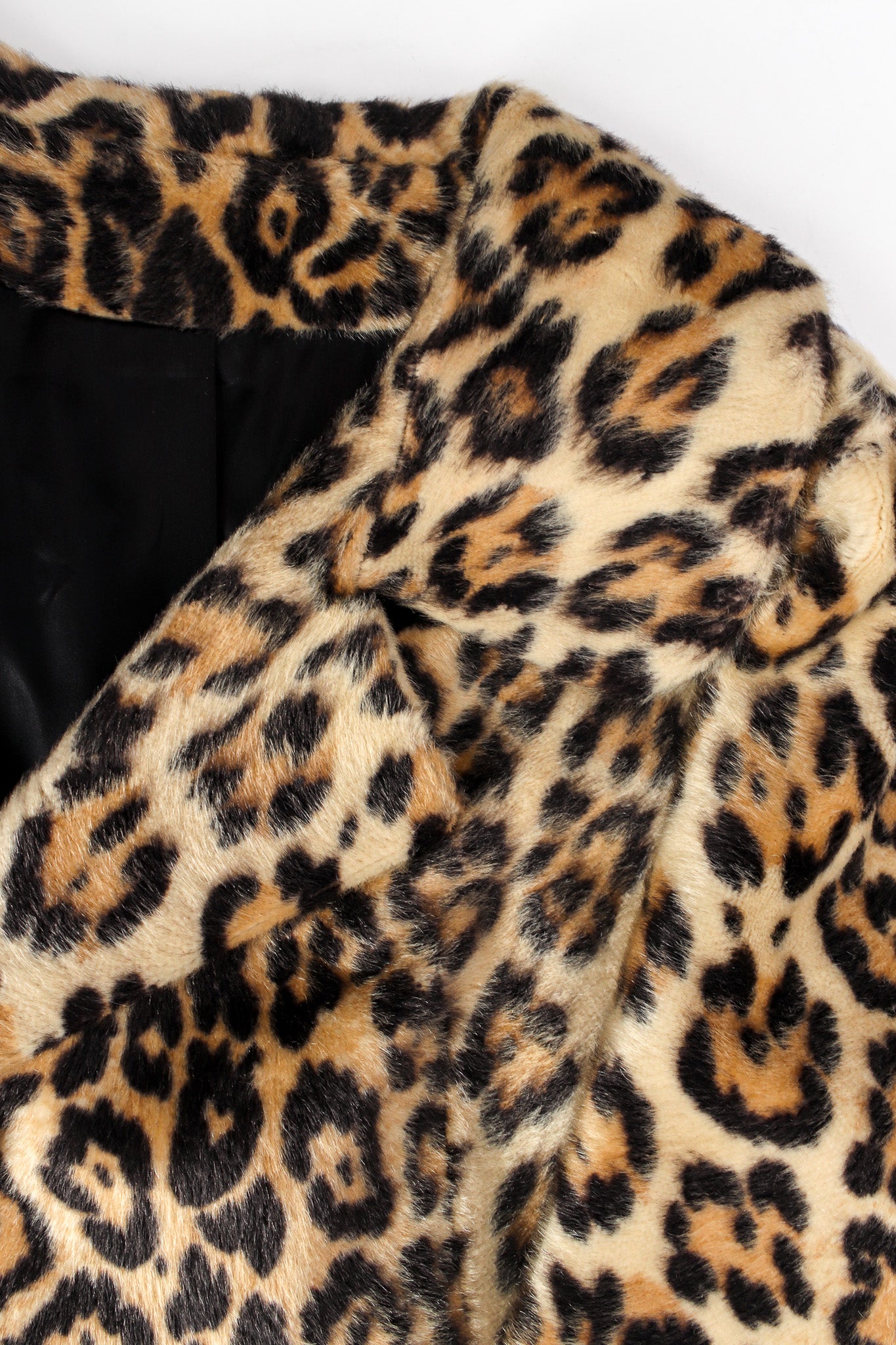 Vintage Irene Herbert for Safari Fairmoor Leopard Print Fur Coat collar detail @ Recess LA