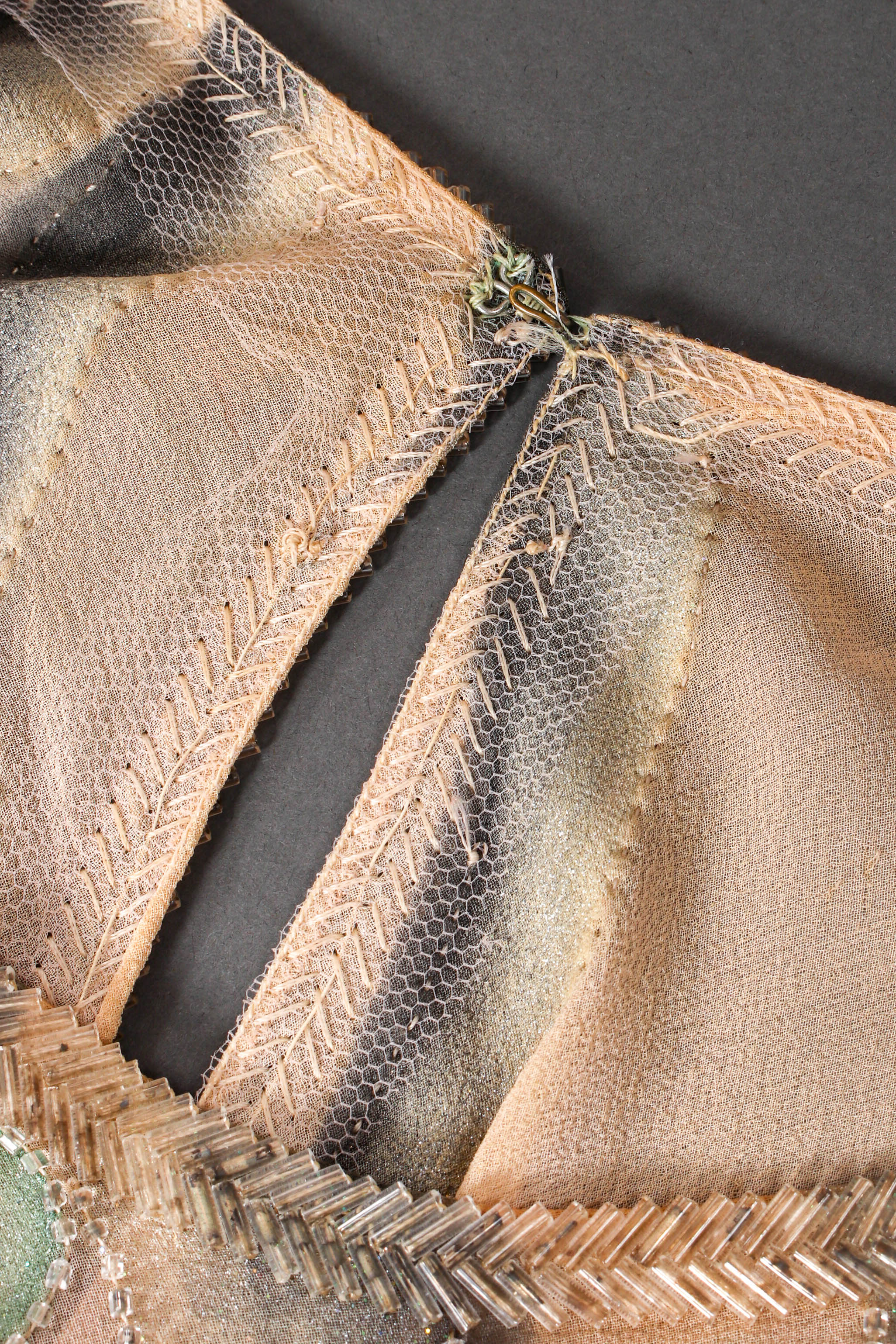 Vintage Scenario & Figurino Leaf Shawl & Dress Set shawl neckline detail  @ Recess LA