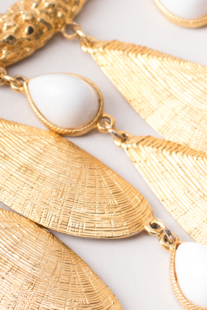 Sunray Venus Shell Vintage Bib Necklace