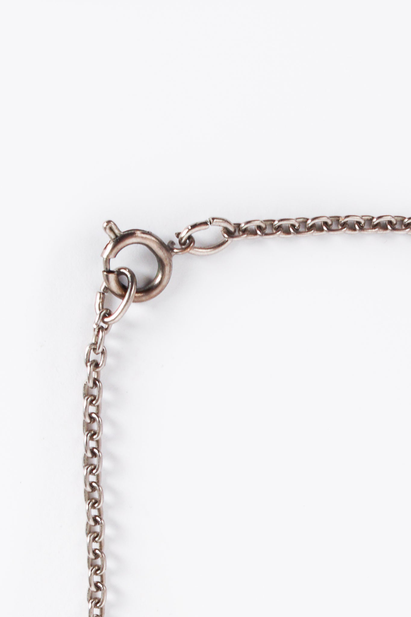 Vintage Space Age Collar Lucite Ball Drop Necklace Closeup of Clasp at Recess LA