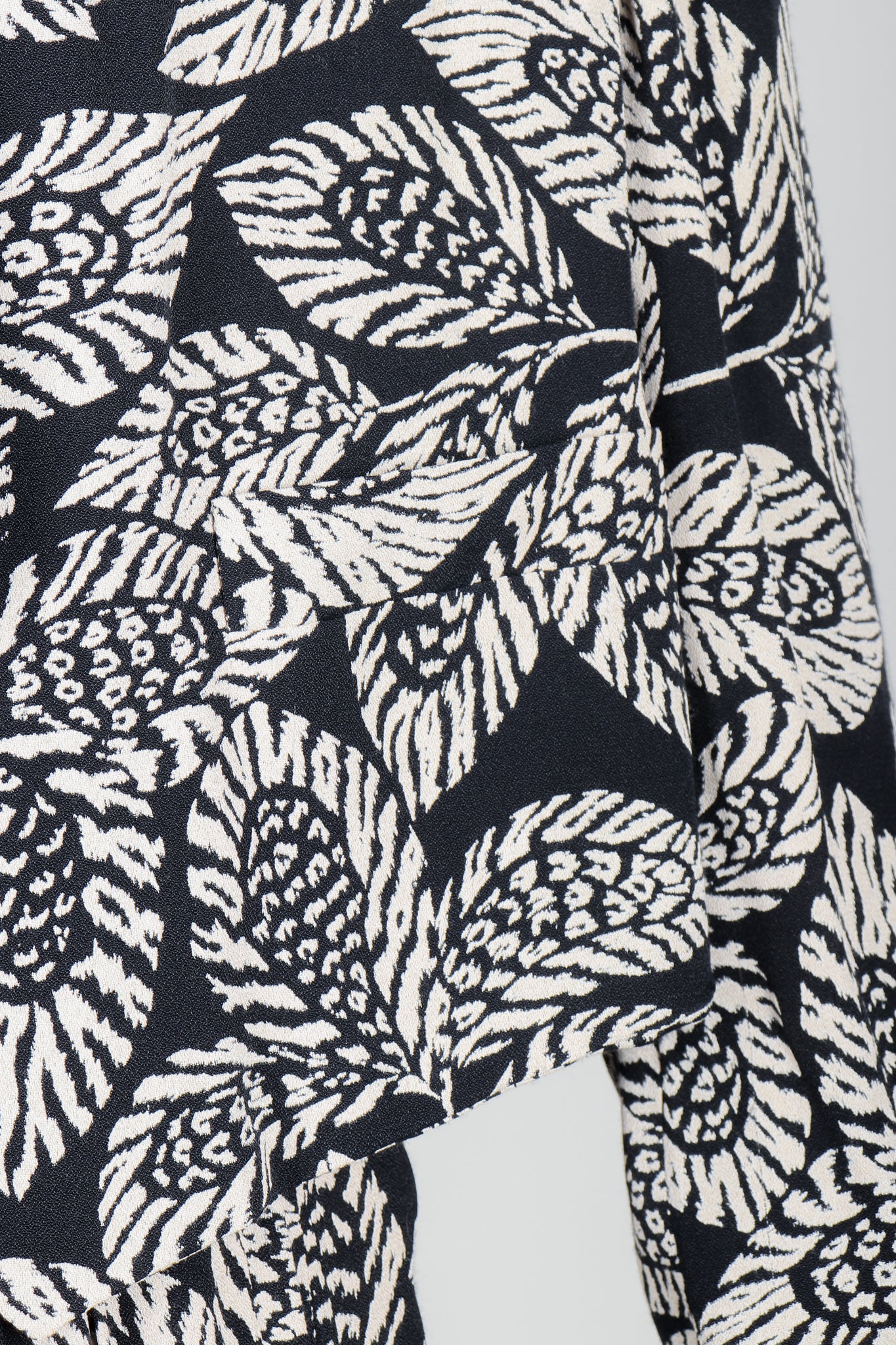 Vintage Sonia Rykiel Leaf Print Jacket pocket detail