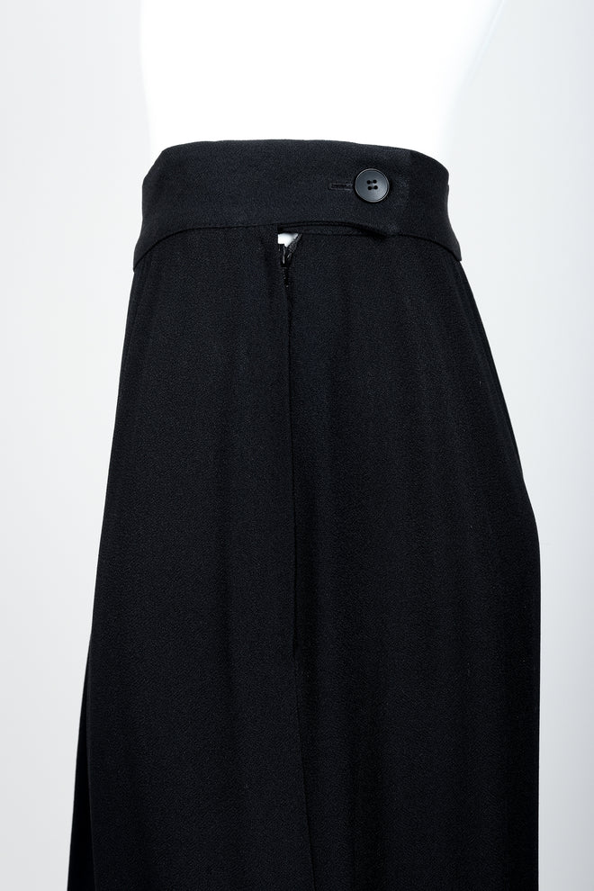 Vintage Sonia Rykiel Chanel Style Crepe Pant Suit on Mannequin side zip at Recess