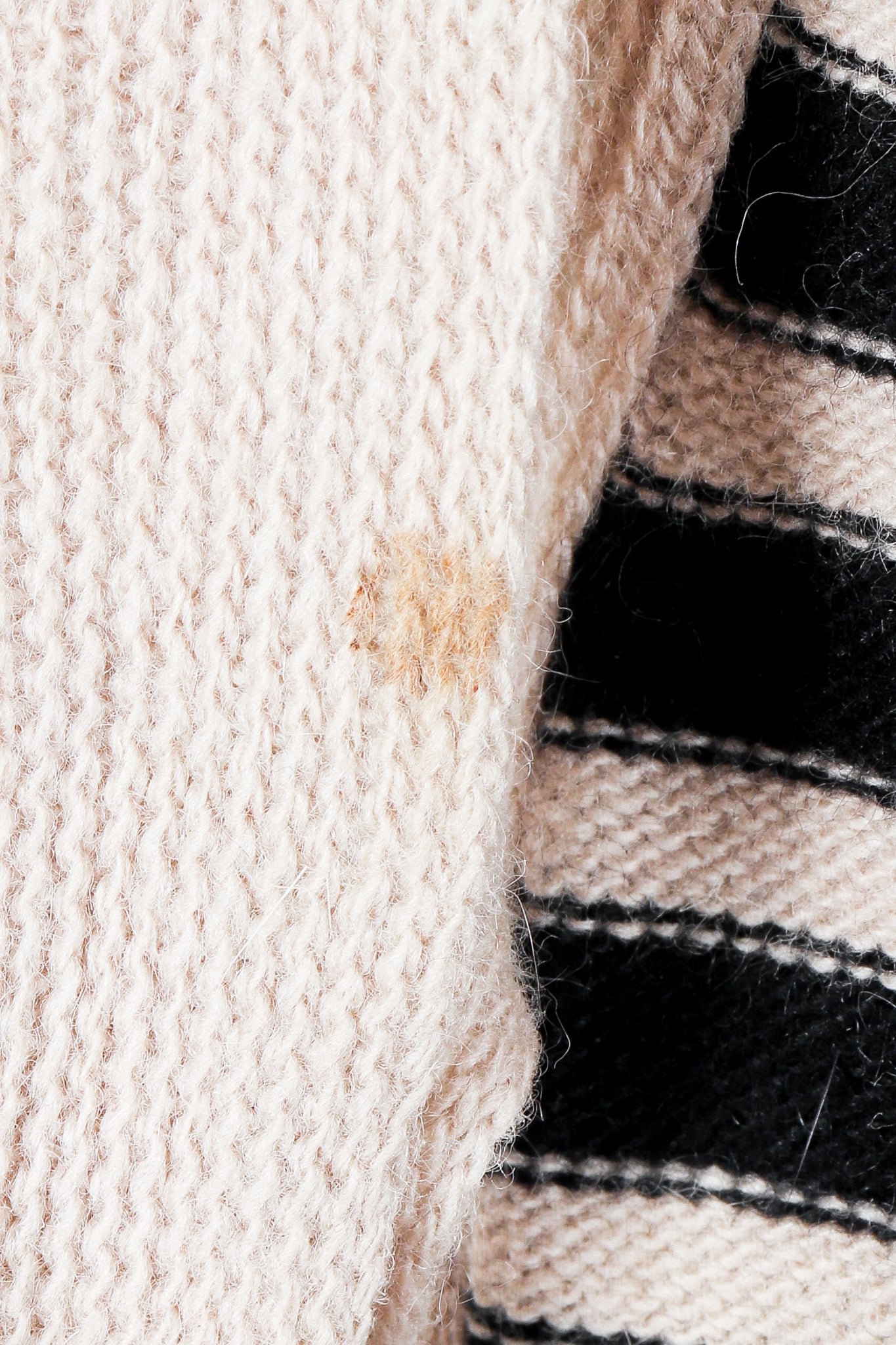 Vintage Sonia Rykiel Beige Knit sweater Set stain on lapel