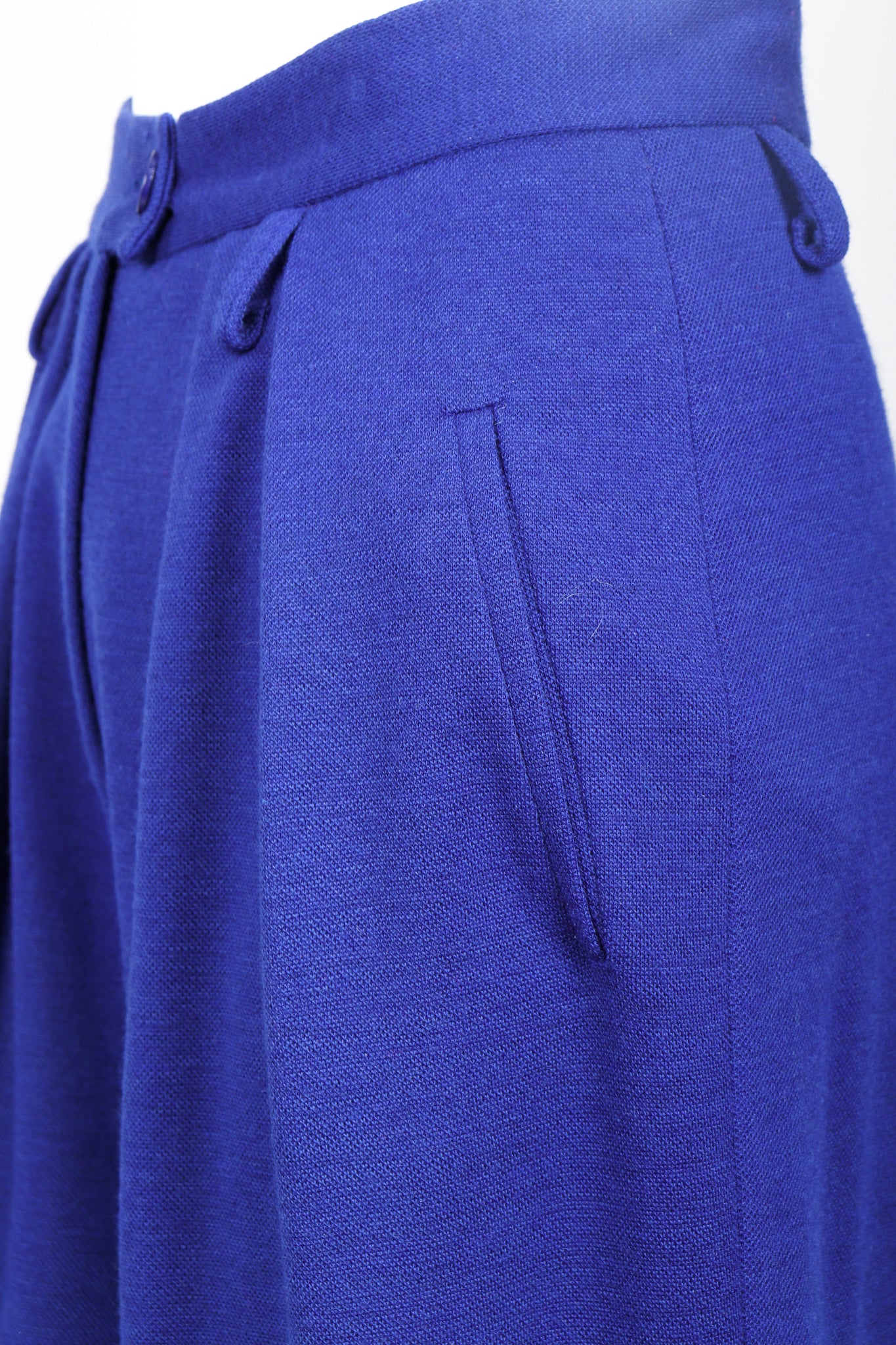Vintage Sonia Rykiel Blue Knit Pleated Pant on Mannequin pleat detail at Recess
