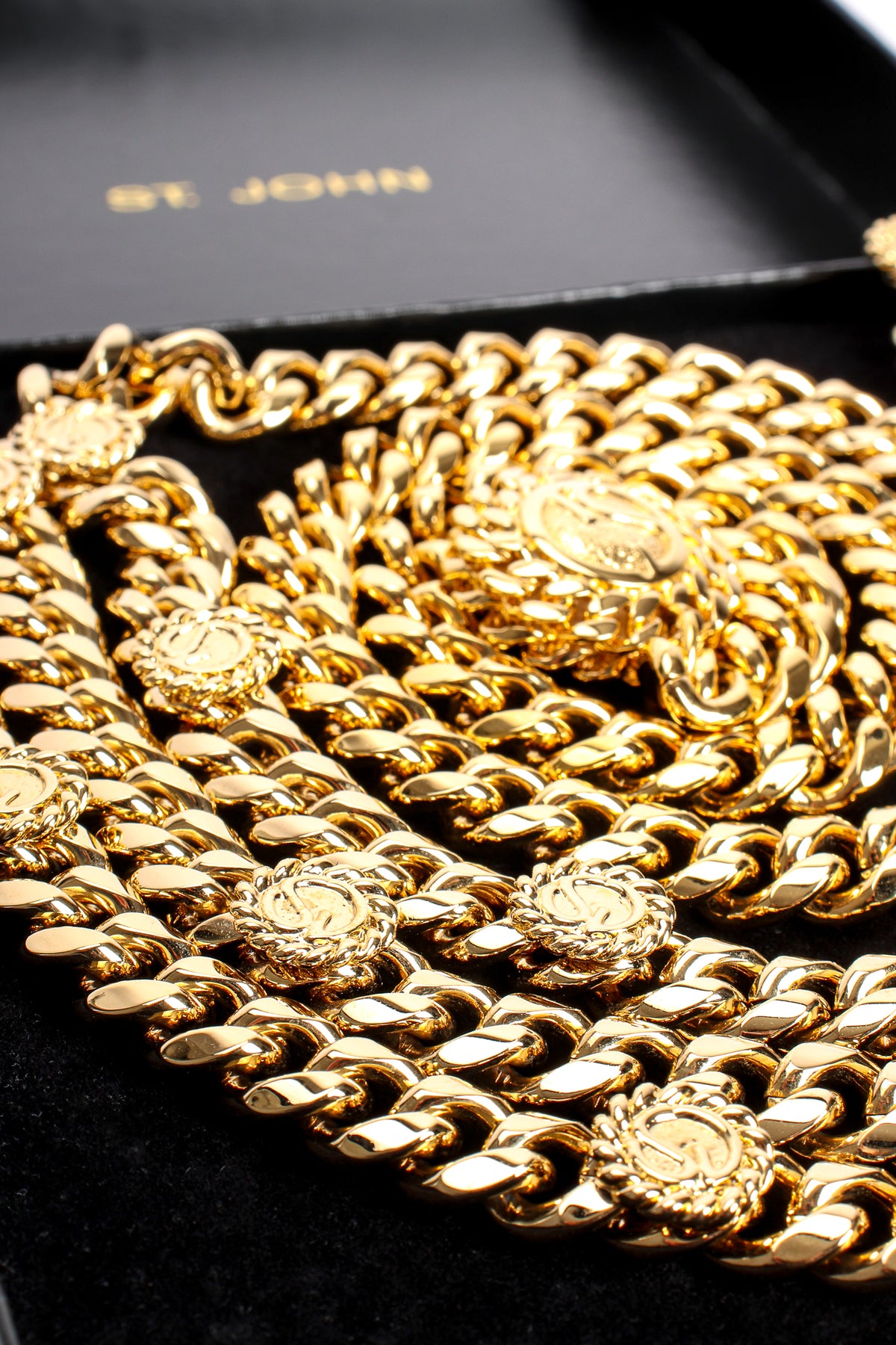 St. John vintage triple row belt Vintage St John Chunky Triple-Strand Chain Belt II – Recess main image 4