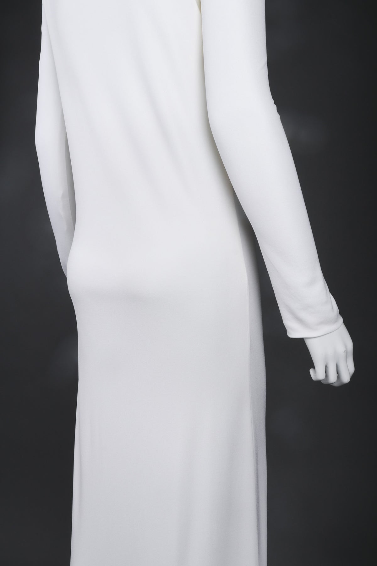 Vintage Gucci Tom Ford 1996 Cutout White Era Jersey Belt Gown Recess Vintage Gucci Tom Ford 1996 Cutout White Era Jersey Belt Gown Recess