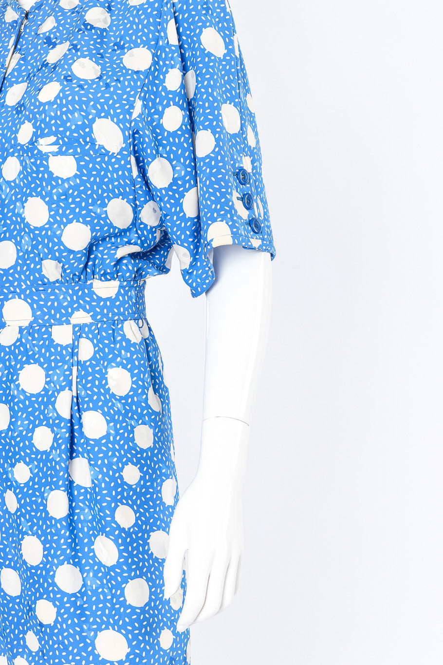 Valentino polka dot speckled dress sleeve detail @recessla