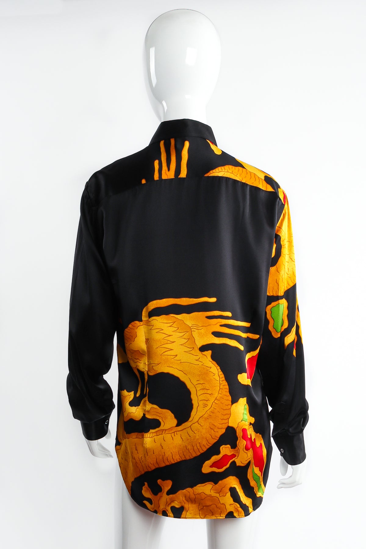 Valentinodragonprintsilkbutton