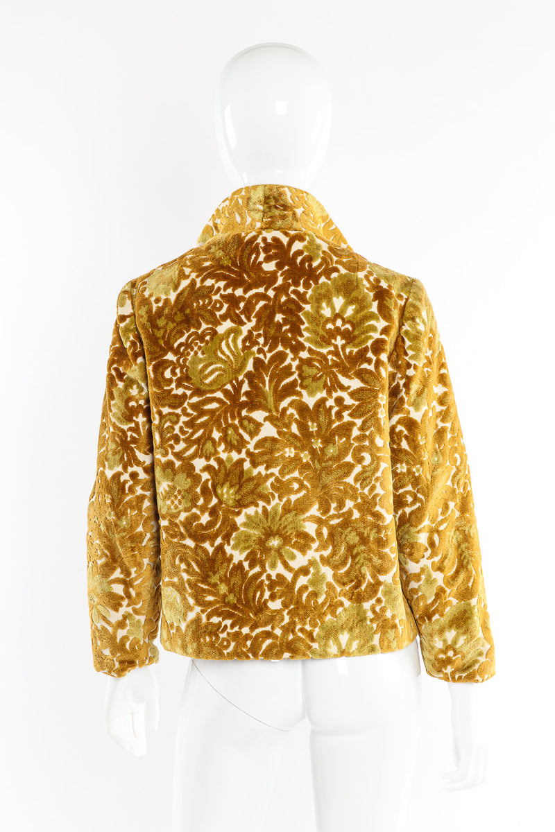 Vintage brocade pattern jacket mannequin back @recessla