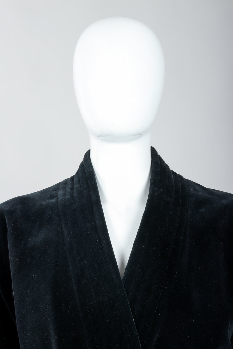 Vintage Yves Saint Laurent YSL Black Velvet Rope Tie Jacket Robe on Mannequin, collar