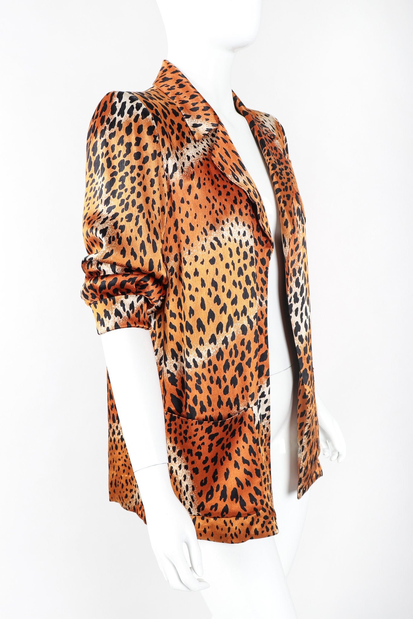 Recess Designer Consignment Vintage Yves Saint Laurent Rive Gauche YSL Longline Silk Cheetah Open Jacket Los Angeles Resale