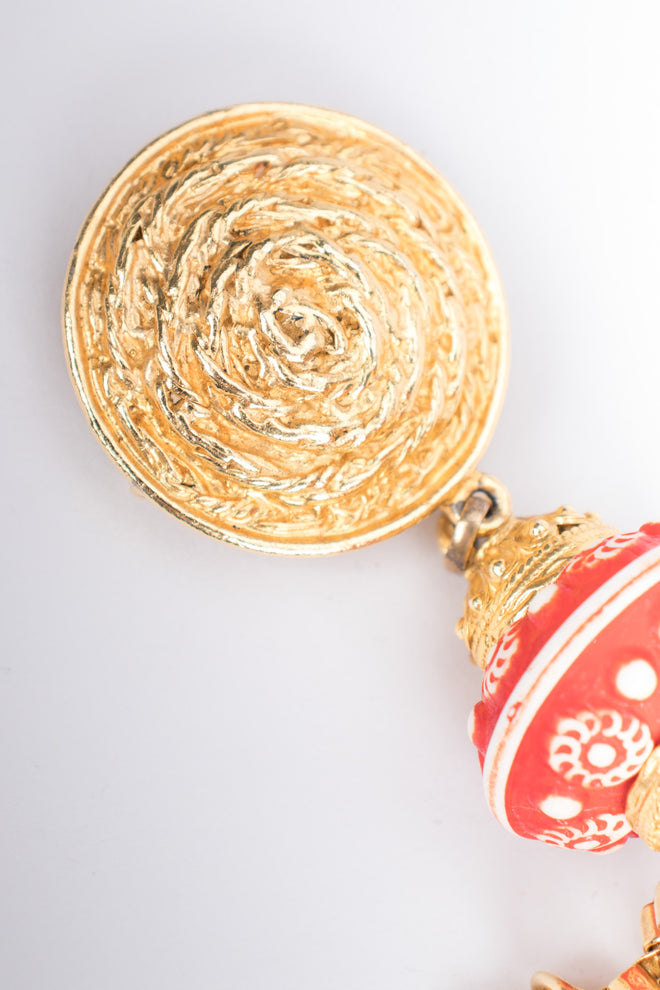 Magic Saucer Genie Vintage Charm Brooch
