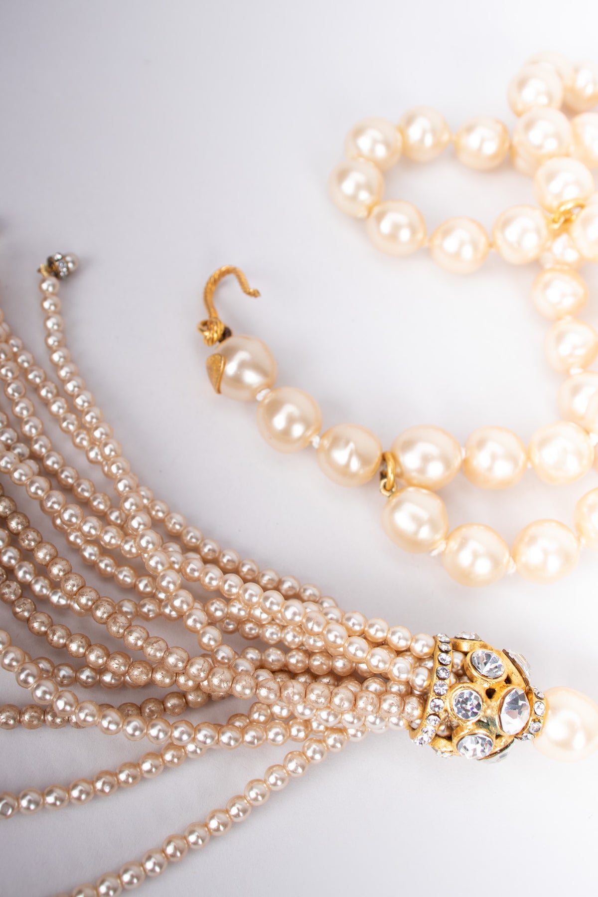 Chanel Signature Pearl Tassel Belt Necklace – Recess