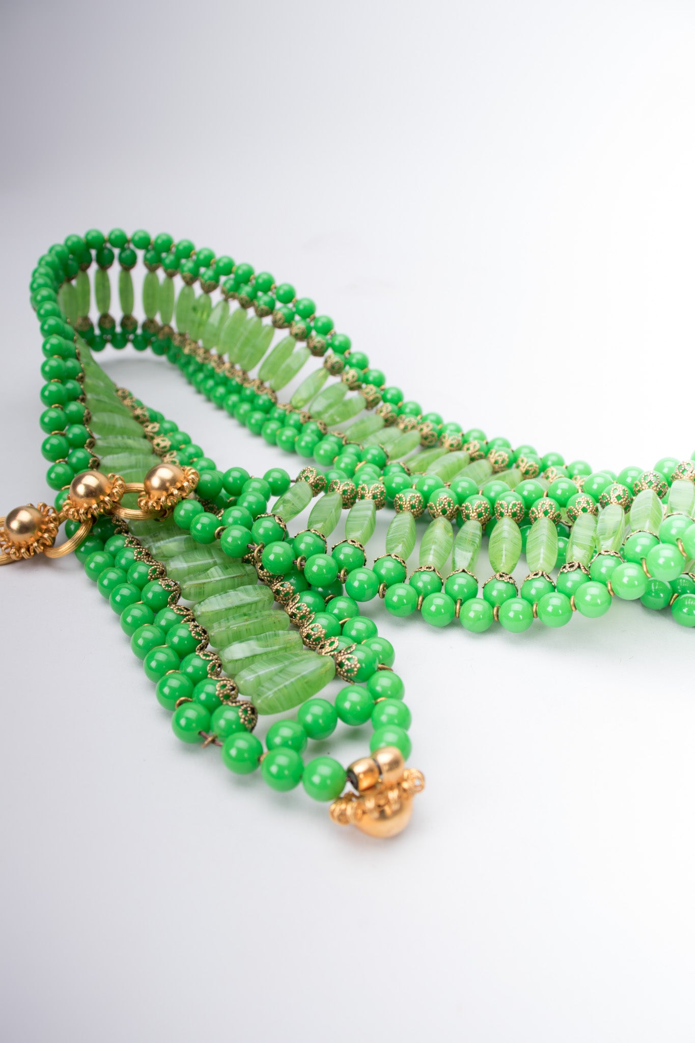 William de Lillo Vintage Green Glass Bead Belt